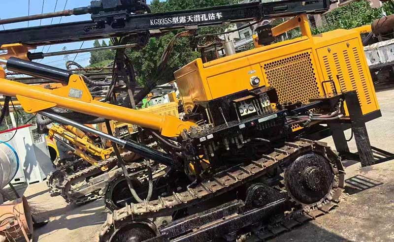 重慶出售19年開山935S潛孔鉆機